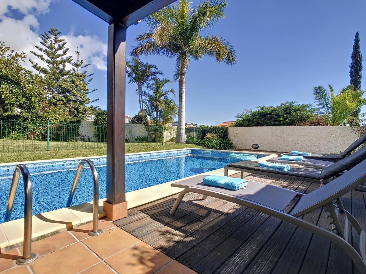 Villa Garajau By Lovelystay Caniço Buitenkant foto