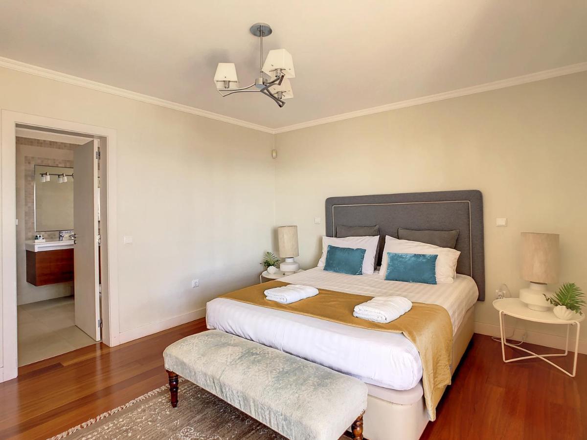 Villa Garajau By Lovelystay Caniço Buitenkant foto